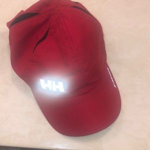 Helly Hansen hat
